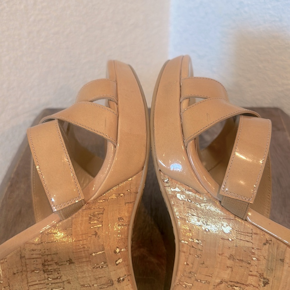 STUART WEITZMAN HILDA Sandal Metallic Cork Wedge Adobe Aniline Patent Size 9M - Picture 12 of 17